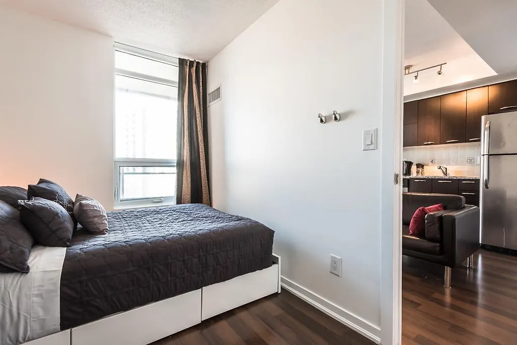 Apartment Near Rogers Centre Toronto Canada